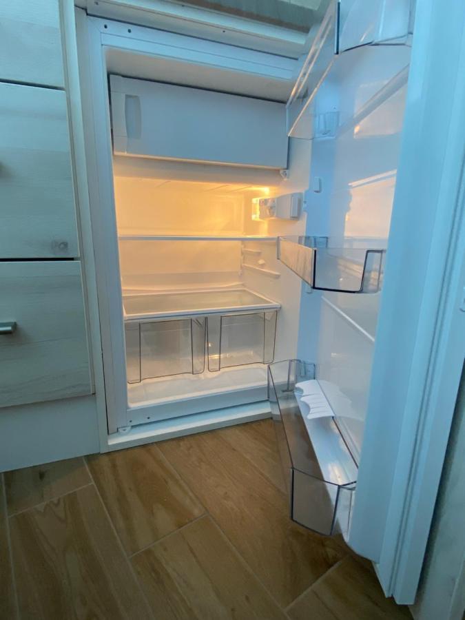 Apartma Sinitus Izola Eksteriør billede