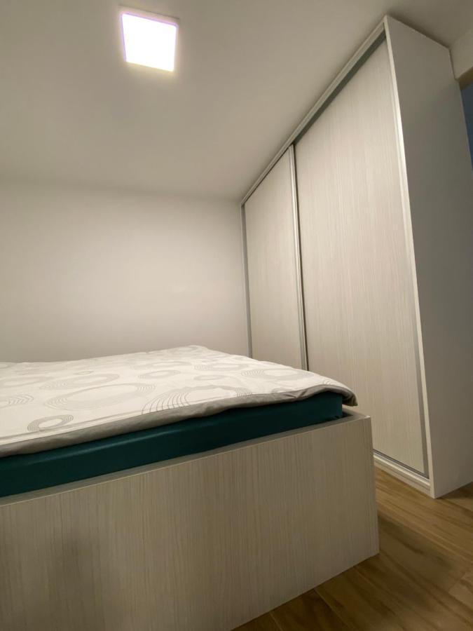 Apartma Sinitus Izola Eksteriør billede