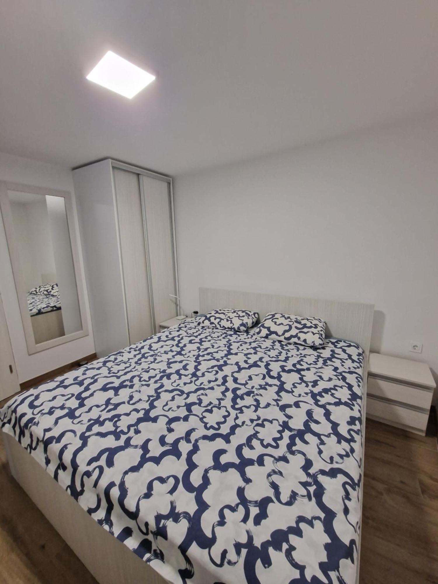 Apartma Sinitus Izola Eksteriør billede
